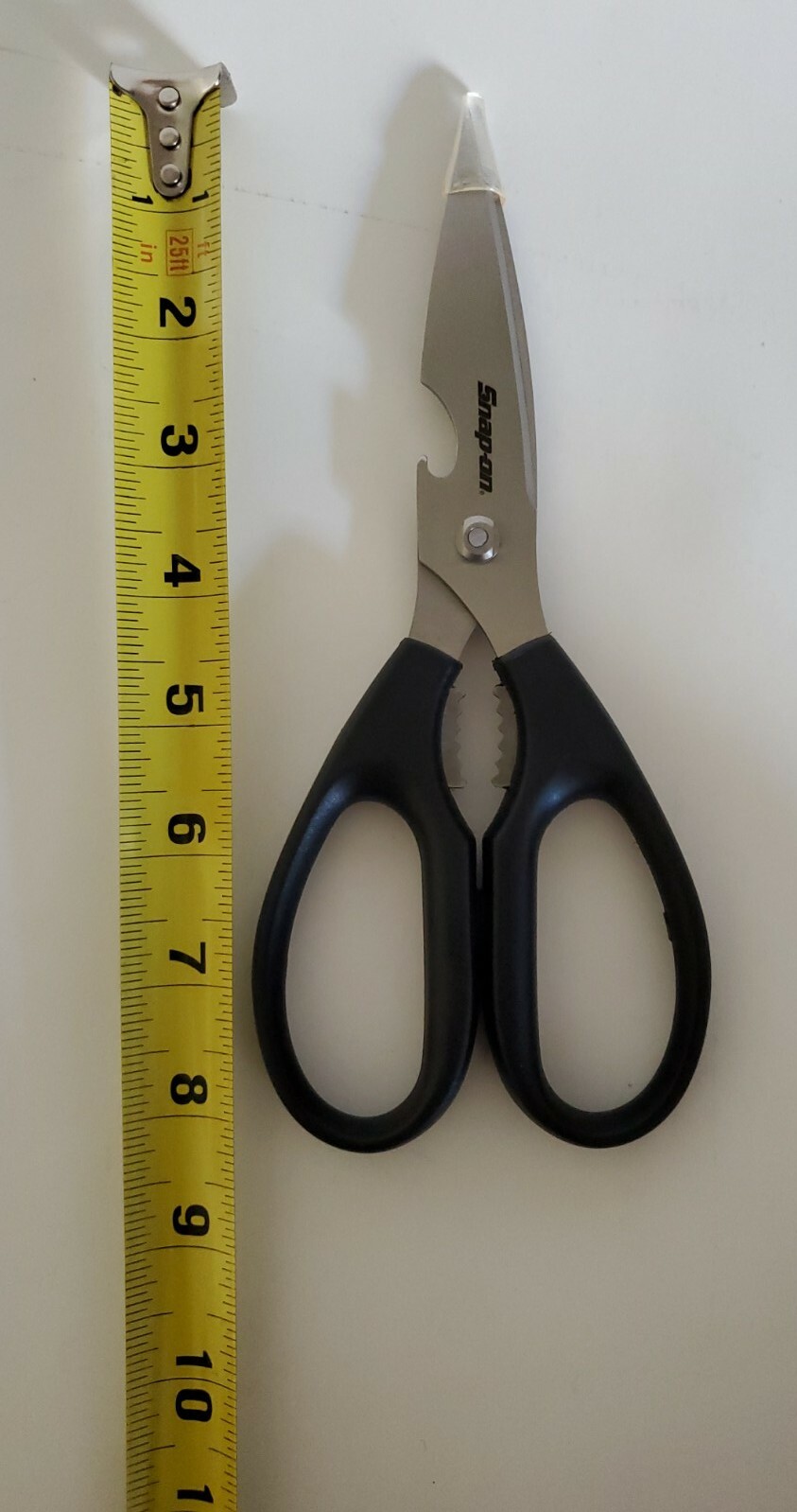 Snap on Tools Heavy Duty shears scissors black bottle opener nut cracker NEW!!!!