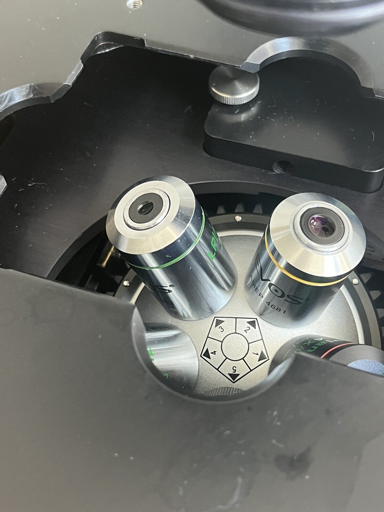 Invitrogen Life Technologies EVOS FLc Digital Inverted Fluorescence Microscope