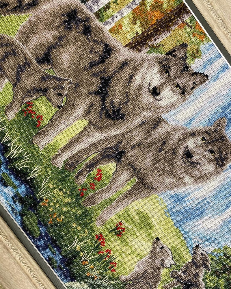 DIY Counted Cross Stitch Kit "Wolf family"