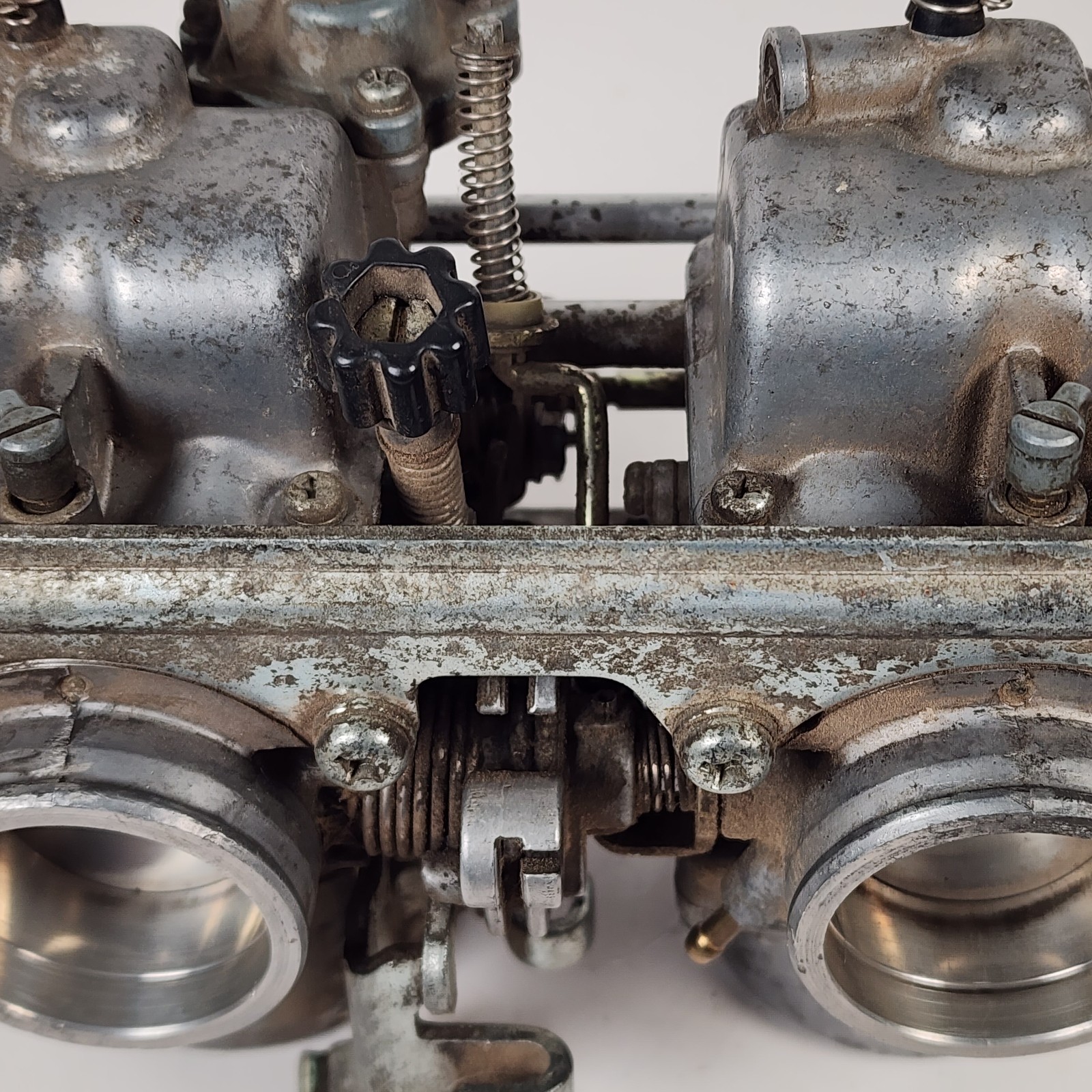 OEM Honda GL500 Silverwing Keihin VB29A Carburetor Set – 1981-1982 Slides Move