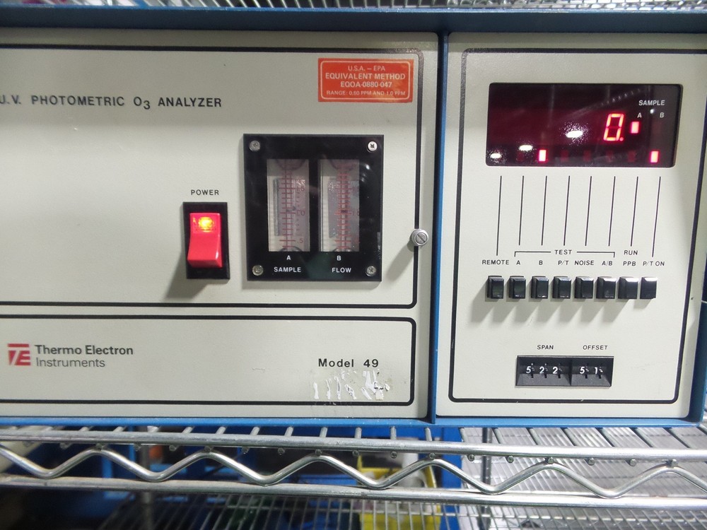 Thermo Environmental Instruments Model 49 O3 Analyzer + Warranty