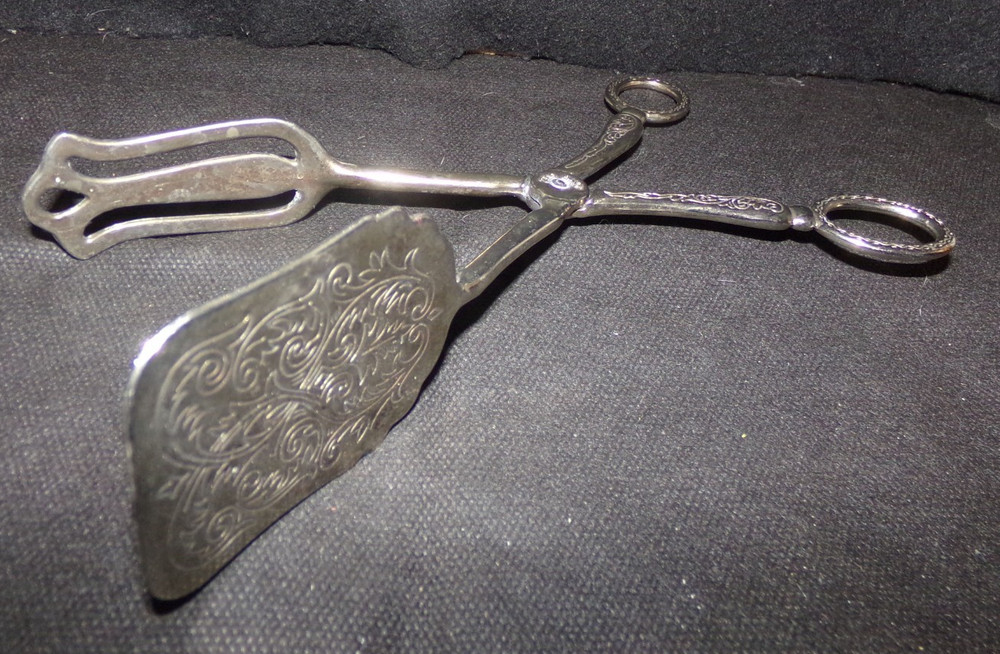 Pie Server Tongs, Silver Plate