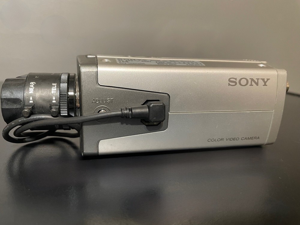 Sony Color Video Camera SSC-DC374