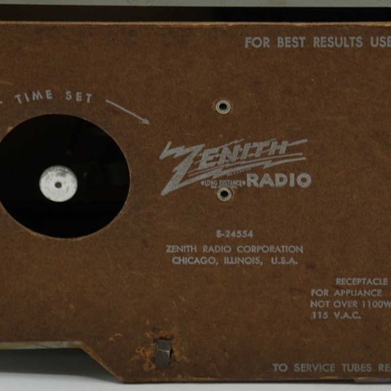 Vintage Zenith Tube AM Clock Radio Telechron Alarm S-24554