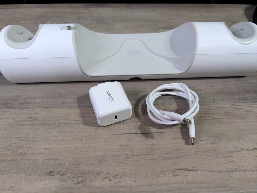 Oculus Meta Quest 2 VR Headset 128GB + Controller Pair + Anker Charger