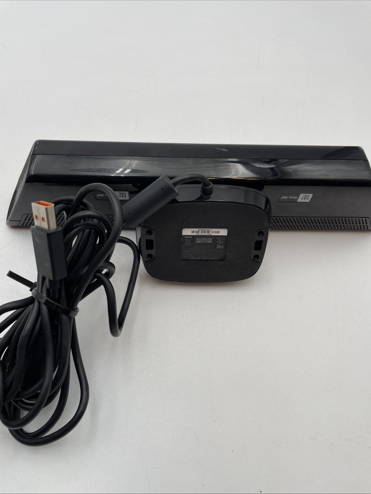 Microsoft Xbox 360 Kinect Sensor Model 1414 With Disneyland Game