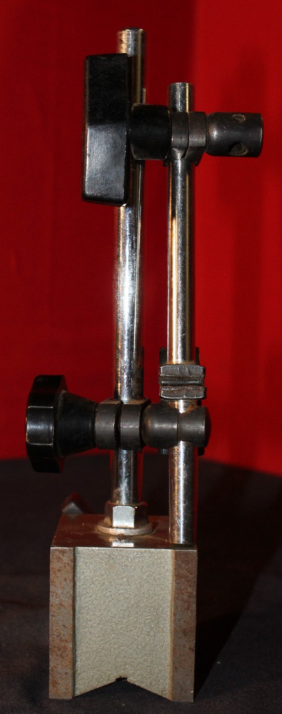 Enco Mfg. #625-0340 Magnetic Base and Indicator Holder