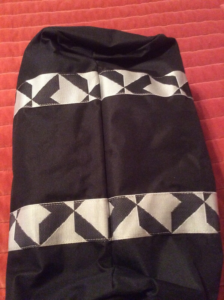 Twelve NYC black Duffel bag. Adjustable shoulder strap.