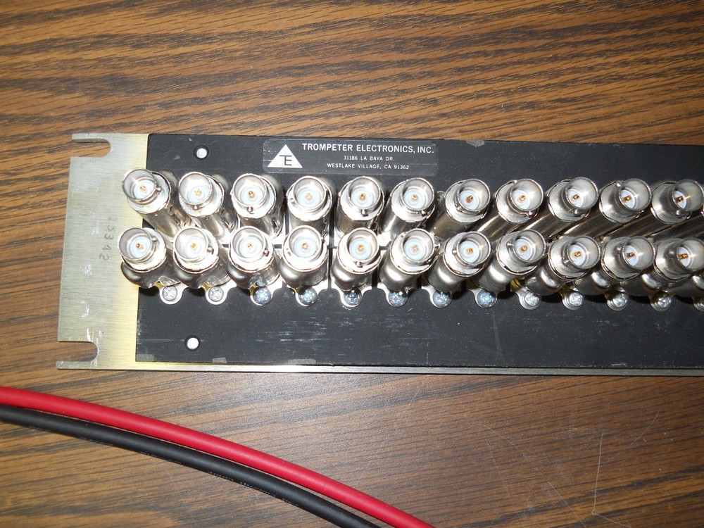 Trompeter Electronics JSI-52 Patch Panel