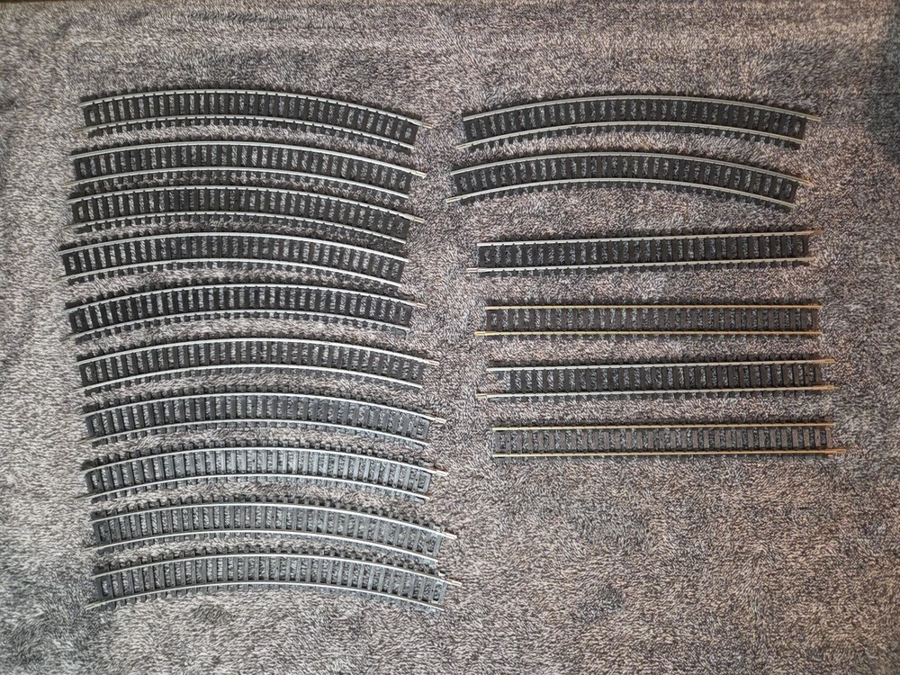 Bachmann Ho Train Set With Extra Tracks Pieces & Accessories UNTESTED AS IS