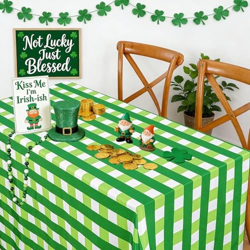 Checked Tablecloth Rectanglar : 57 x 84 Inch 57" x 84" (Rectangular) Green