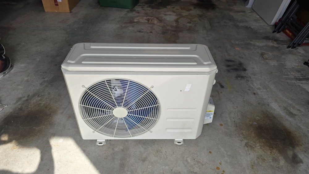 Carrier Mini Split Condensing Unit (cooling only) Product No: 38MHRC12A--301--;