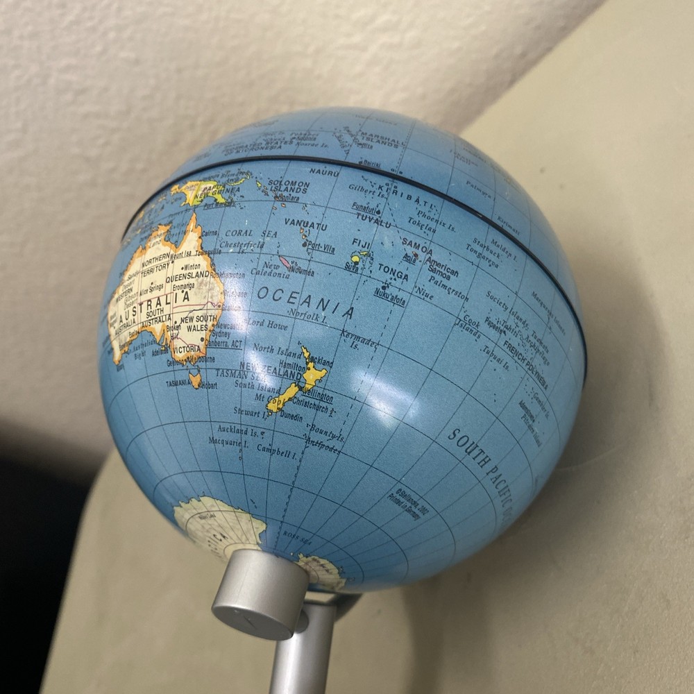 Mini Hammond Desktop World Globe.