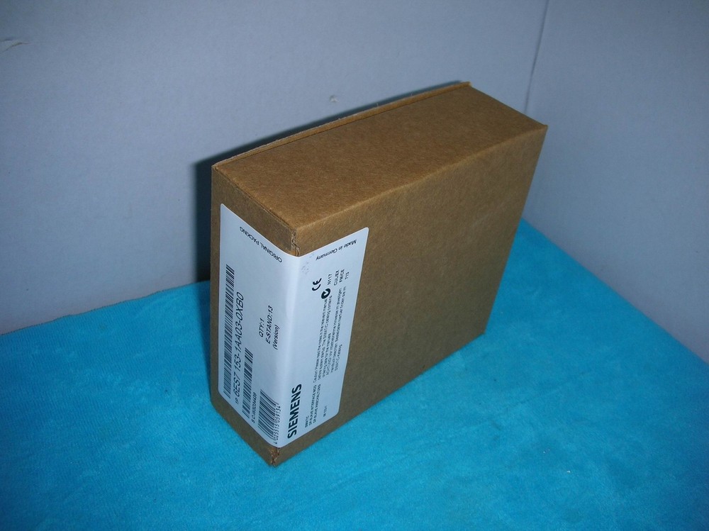 SIEMENS 6ES7153-1AA03-0XB0