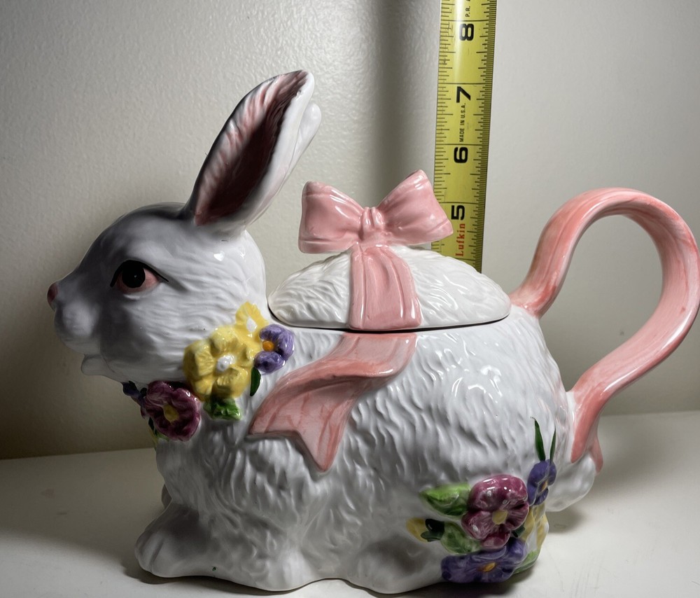 ABC Distributing Rabbit Easter Bunny Spring Teapot 1996 *FLAWS *