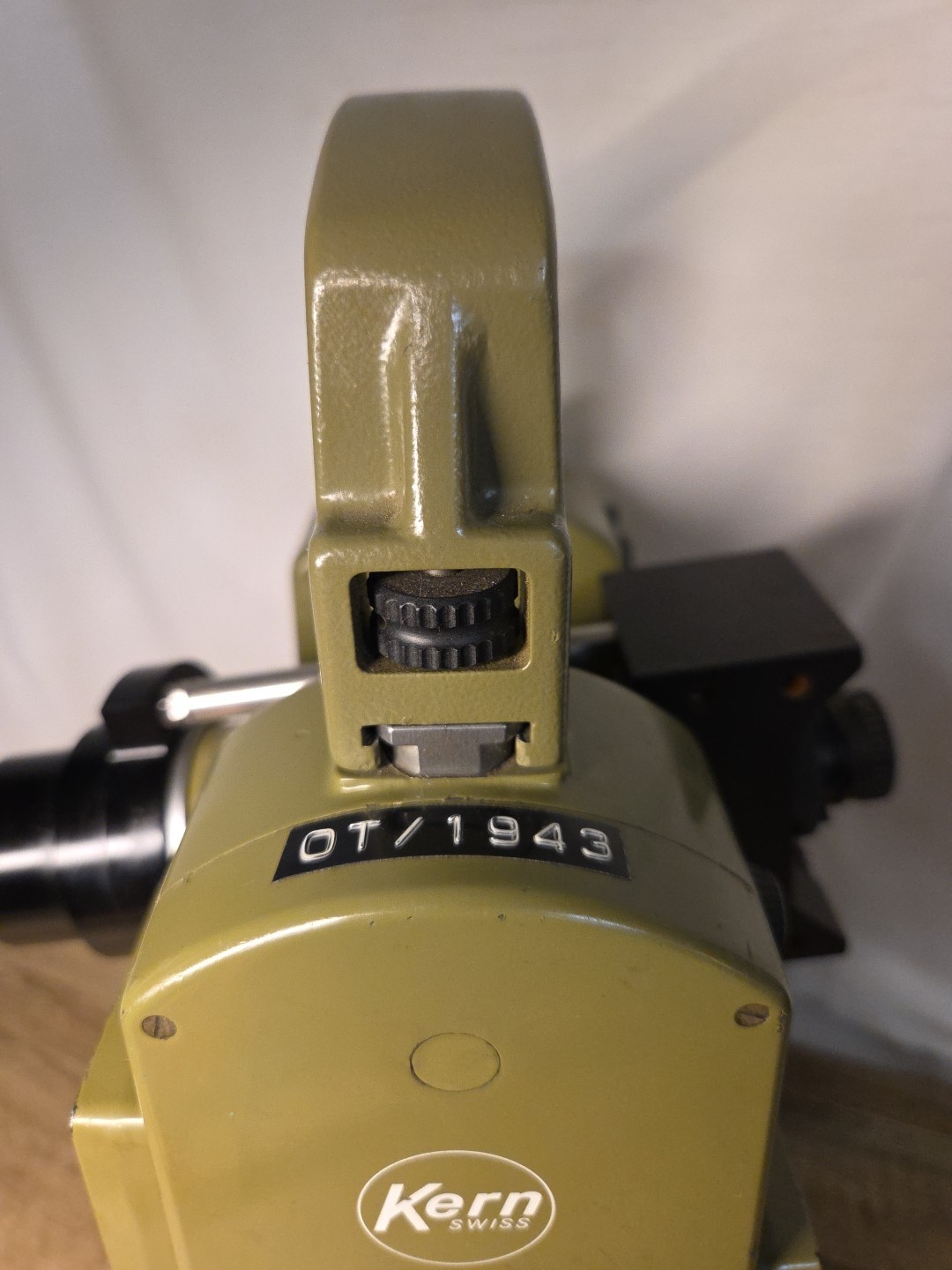Theodolite Kern Swiss E2 Vintage Kern's Precision Surveyor Alignment Instrument