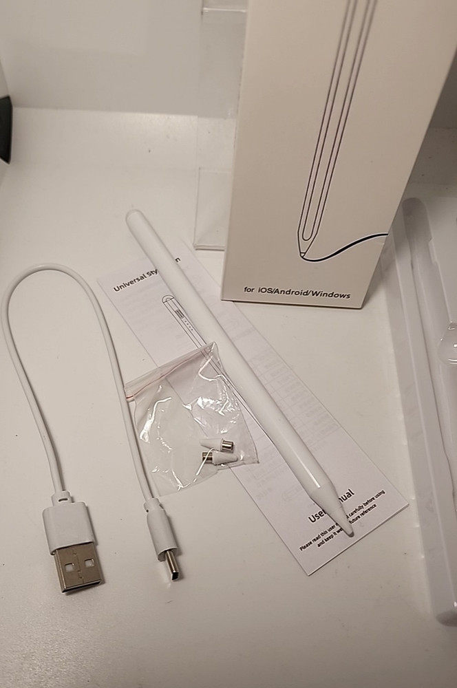 Universal Stylus Pen White for iOS/Android Phone & Tablets