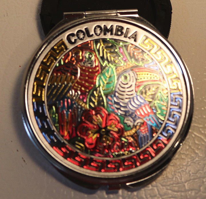 Compact Mirror Columbia Mola