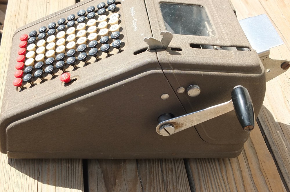 Vintage SMITH & CORONA Adding 1930s Machine K Model 1K41F ~ untested