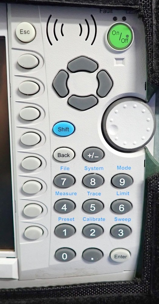 ANRITSU MT8222A BTS Master Multi-Functional Base Station Analyzer + Options