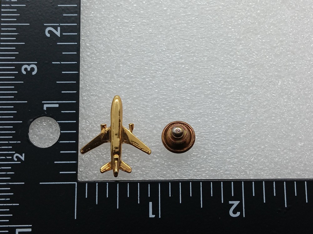 McDonnell Douglas DC-10 Lapel Pin
