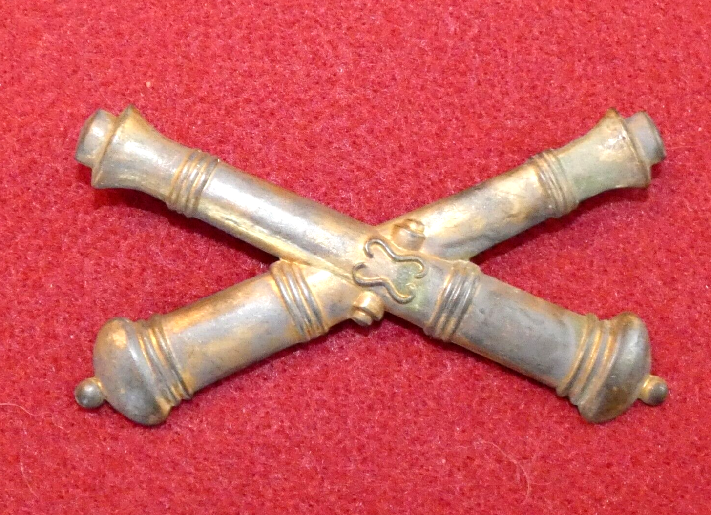 Original Civil War U.S. Pattern 1858 EM Artillery Kepi Badge