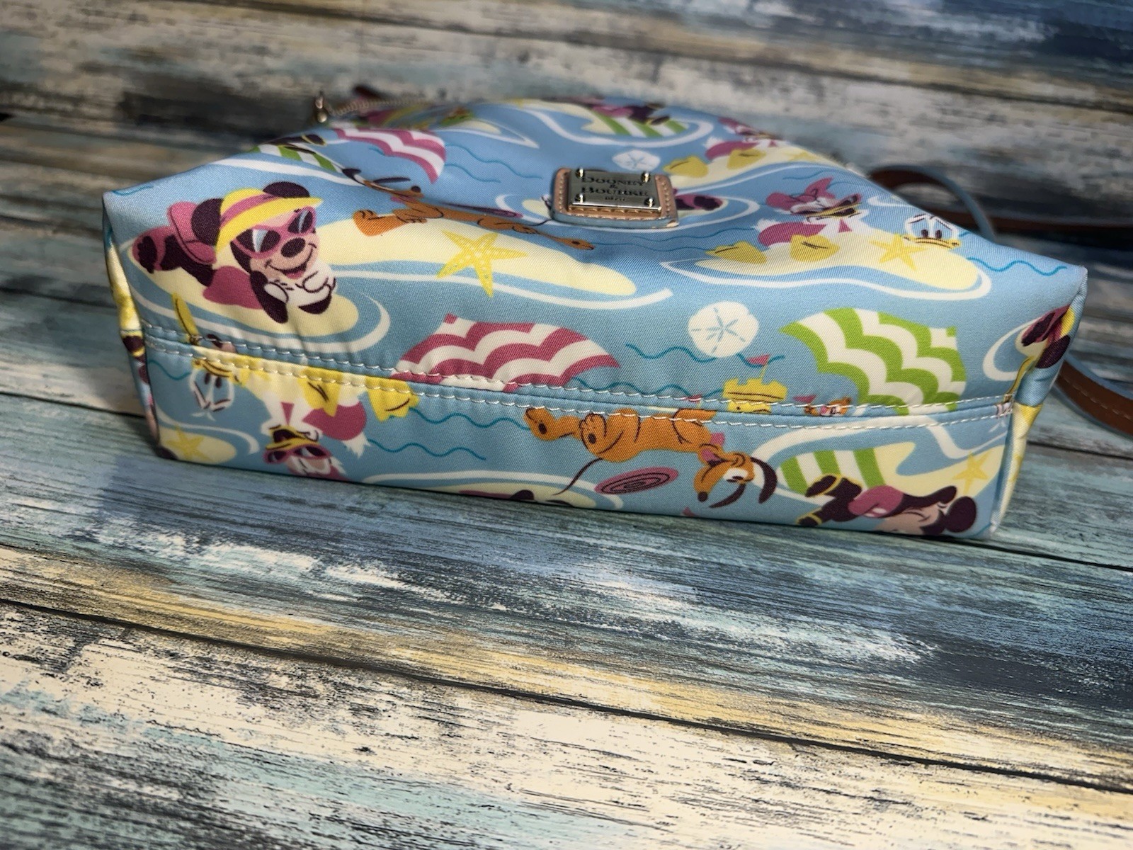 Disney x Dooney & Bourke Beach Nylon Letter Carrier Mickey PreOwned w/Tags