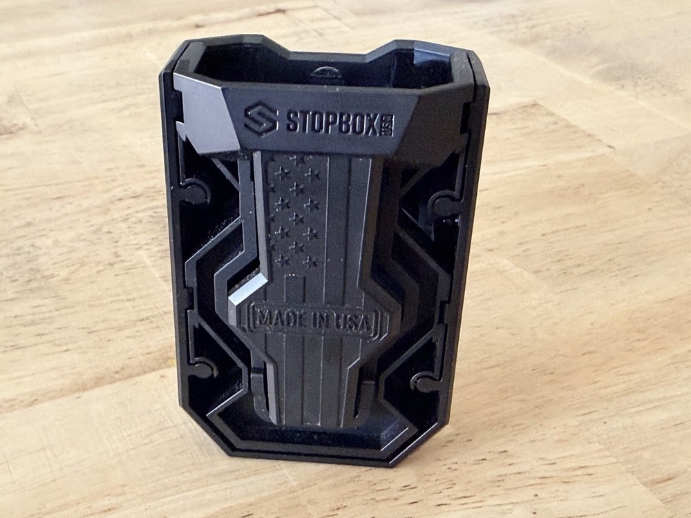 New Stopbox Universal Mag Carrier (Black) Fits Single and Double Stack Mags