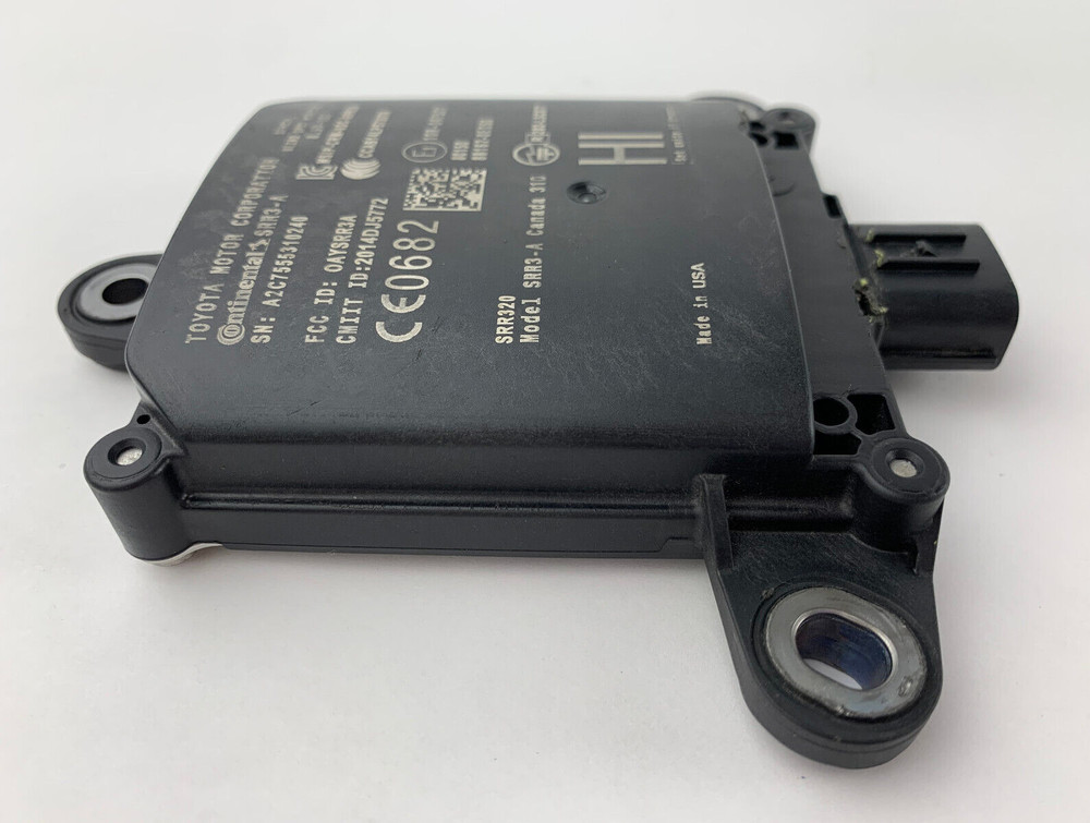 2017 2018 2019 Toyota Highlander Rear Blind Spot Radar Sensor Object Module OEM