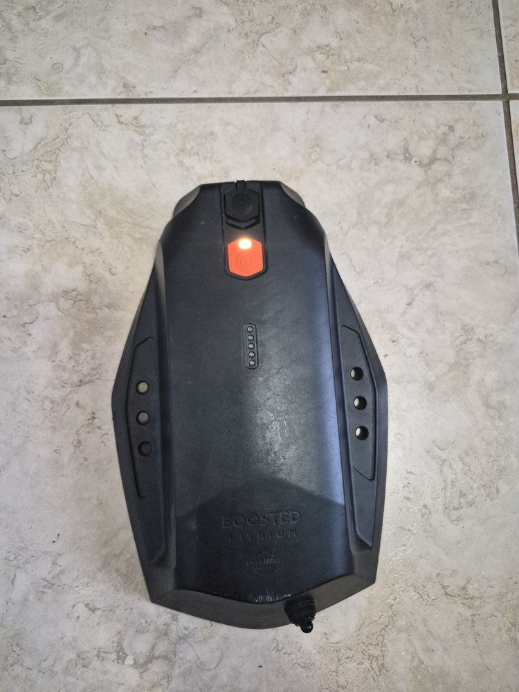 BOOSTED XR BATTERY WITH AMNESIA INSTALLED