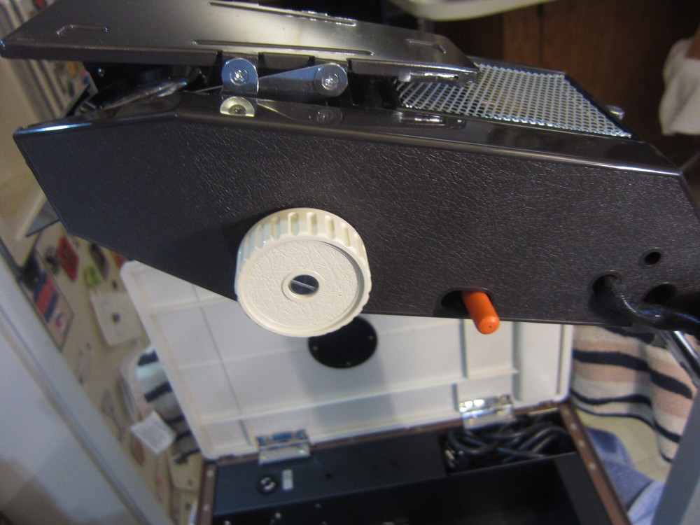 Apollo Horizon Portable Overhead Projector Needs TLC