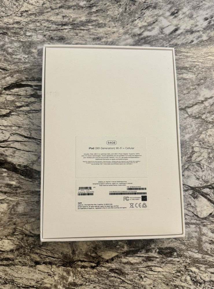 Apple iPad 9th Generation Wi-Fi 64GB EMPTY RETAIL BOX ONLY
