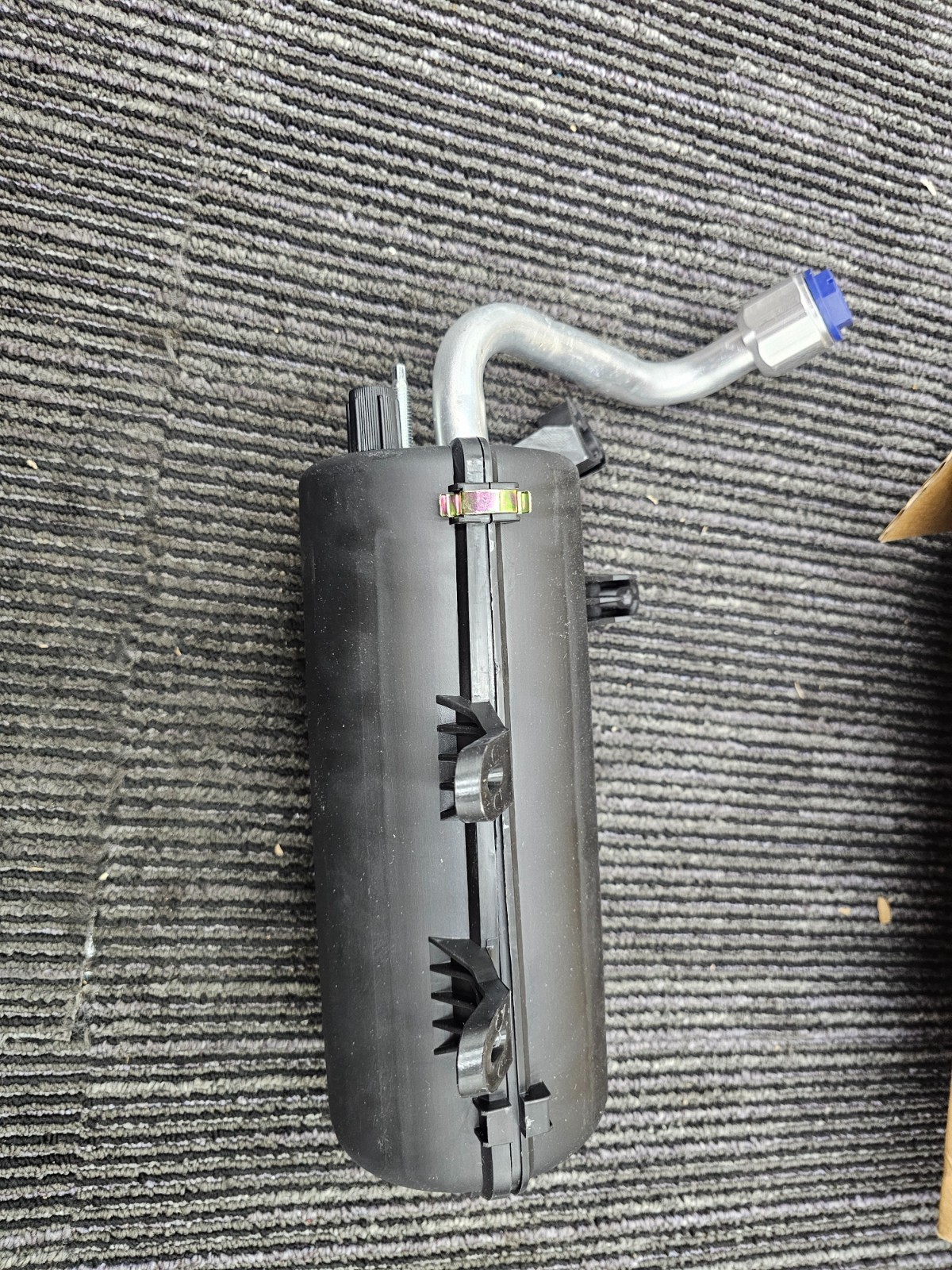 Omega Environmental Technologies 37-23233-AM Accumulator fits Ford F250 350 450