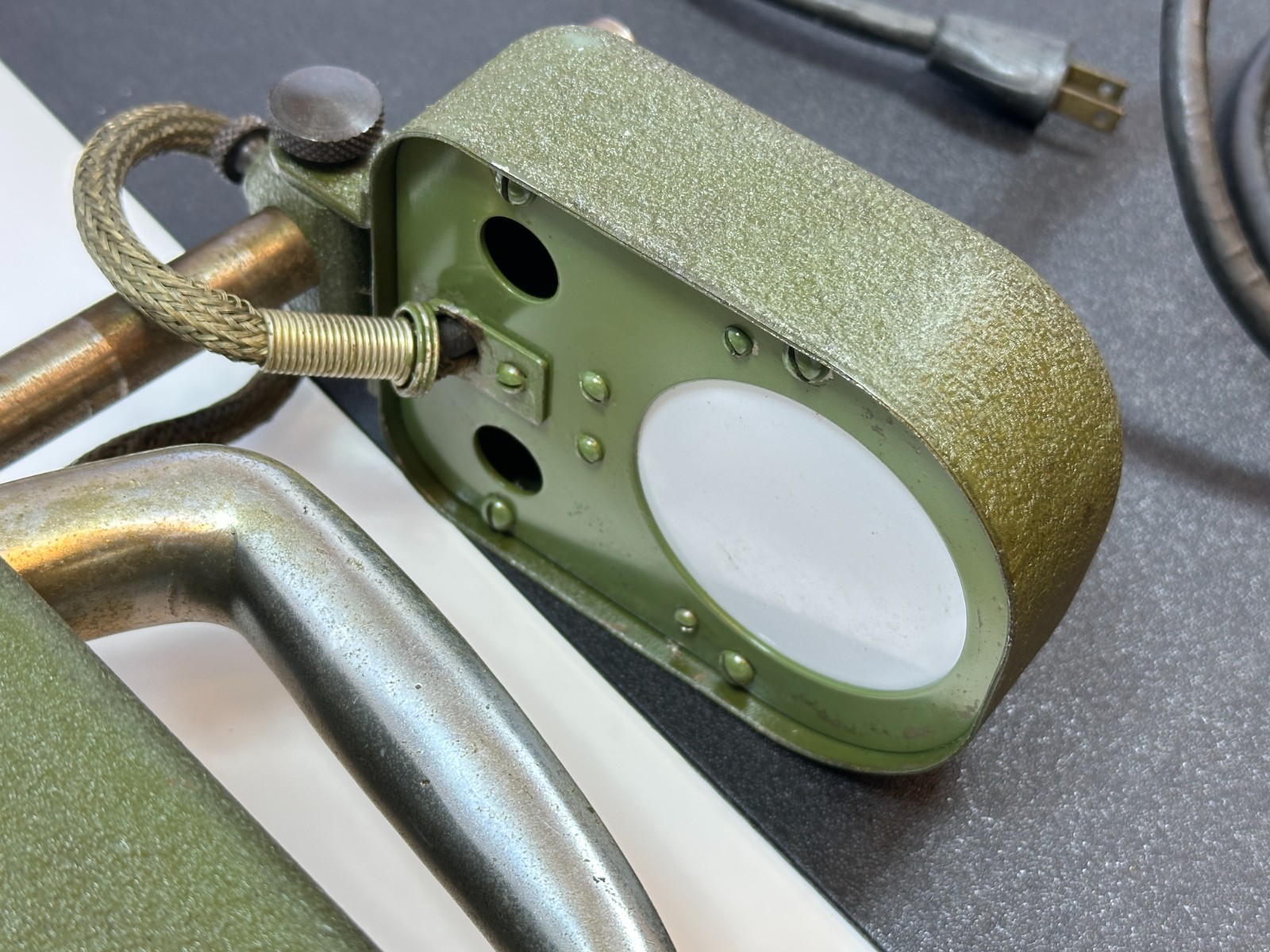 DoALL (DesPlaines IL) Monolight Interference Band, 110 Volt Model 2 Inch, Tested