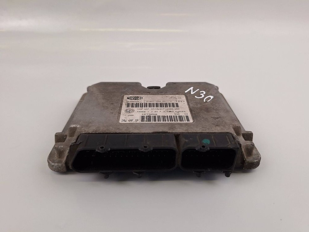 Fiat Panda II 2008 Engine Control Module ECU 55190098 kW BVV977