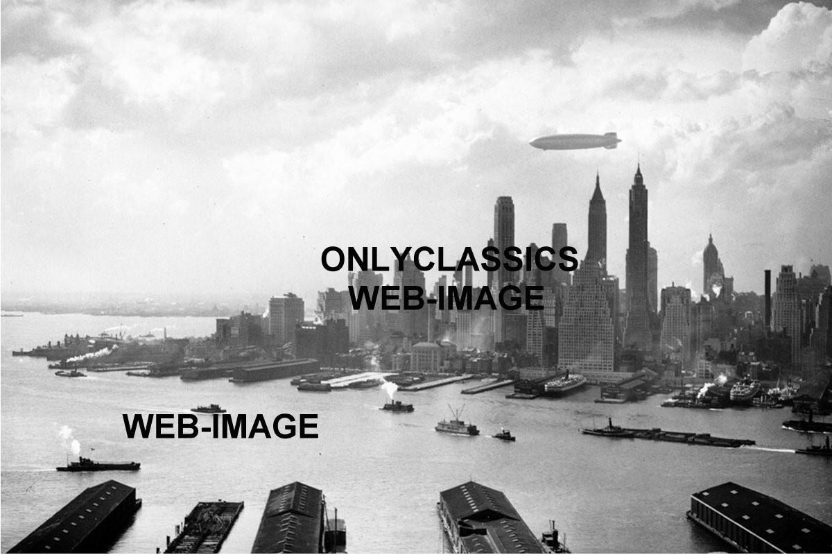1937 HINDENBURG AIRSHIP OVER NEW YORK CITY SKYLINE 8x12 PHOTO-DIRIGIBLE AVIATION