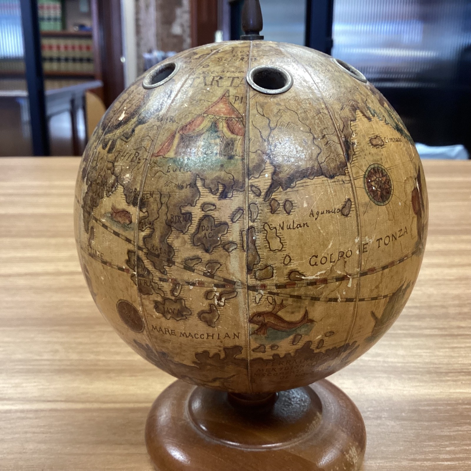 Vintage Wooden Earth Globe Pencil Pen Holder 4.5" Tall Desk Accessory