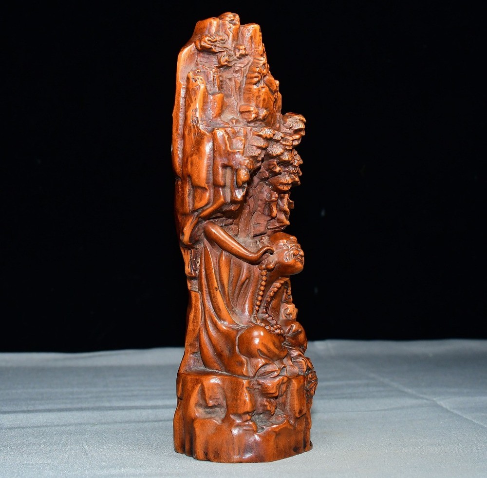 Boutique Small Leaved Boxwood Processing Ear Arhat Decoration