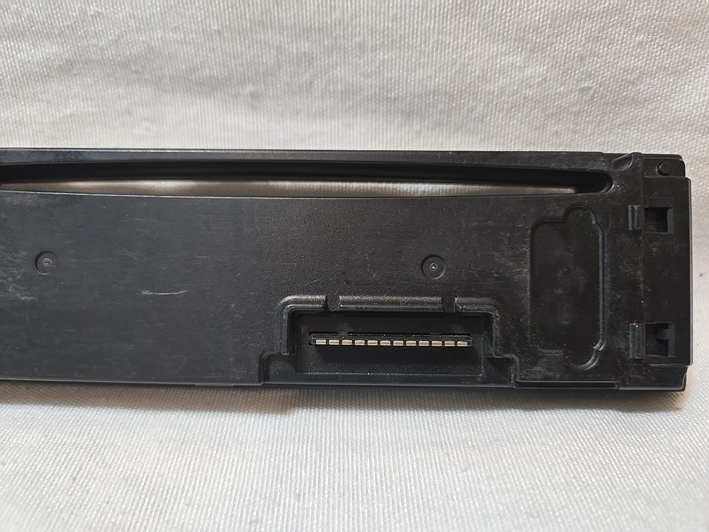 CLARION DB165 FACE PLATE DETACHABLE ONLY (USED).