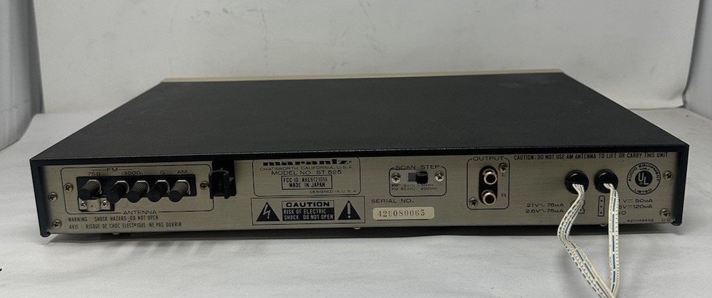 Marantz Model ST525 Stereo Tuner