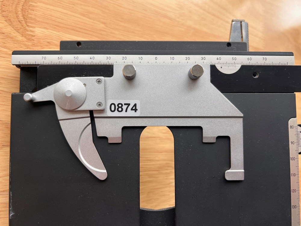 Nikon Microscope Stage to View Slides - Excellent Condition