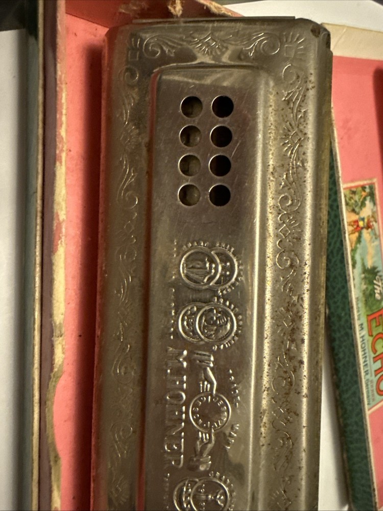 Vintage M Hohner THE ECHO HARP 2-Sided Harmonica w/Box