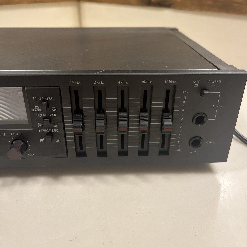 Sansui RG-7 Stereo Graphic Equalizer Consolette