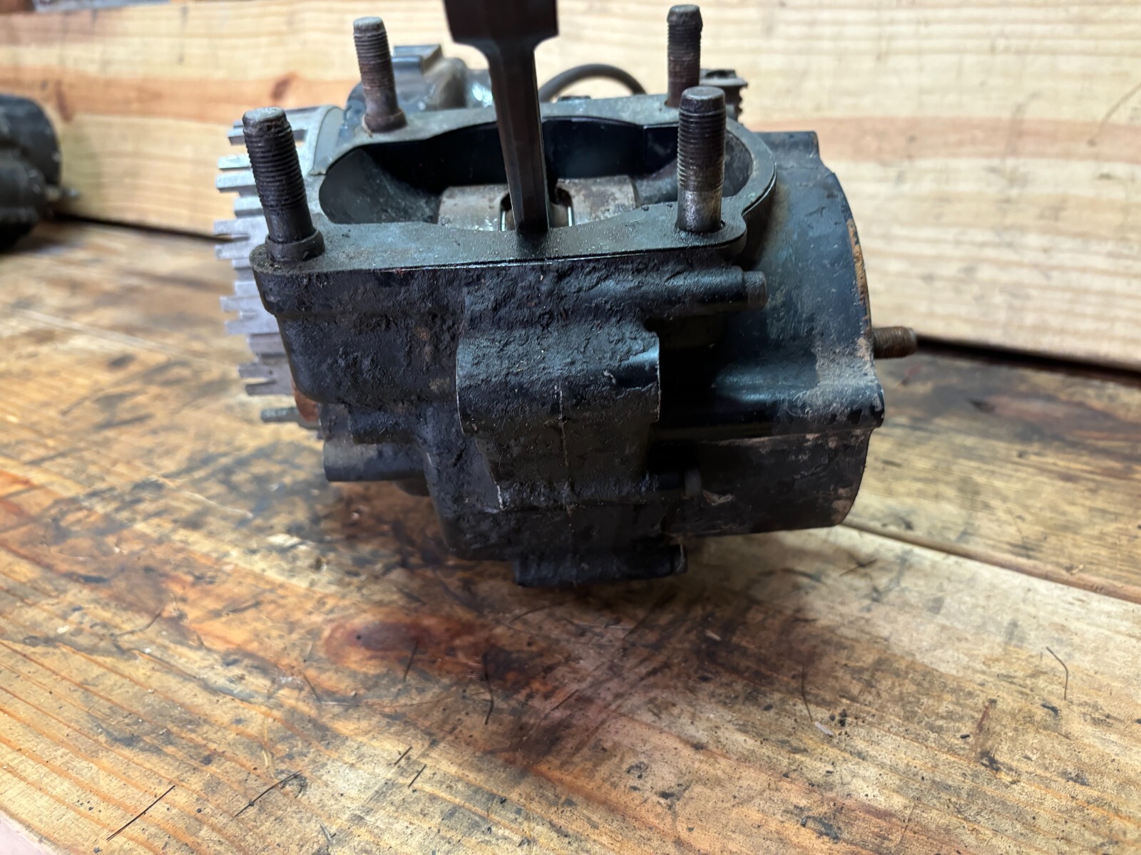 1982 Yamaha YZ490 Engine Bottom End Crank Case Transmission YZ 490