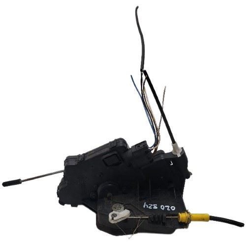 325I      2005 Lock Actuator 539742