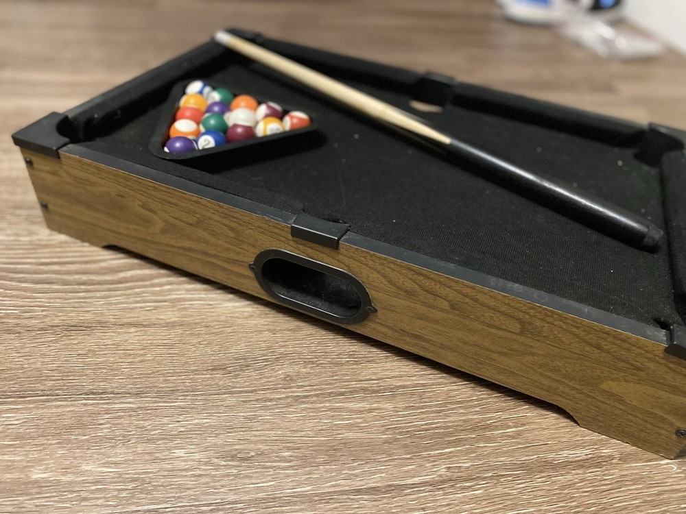 Mini Pool Table