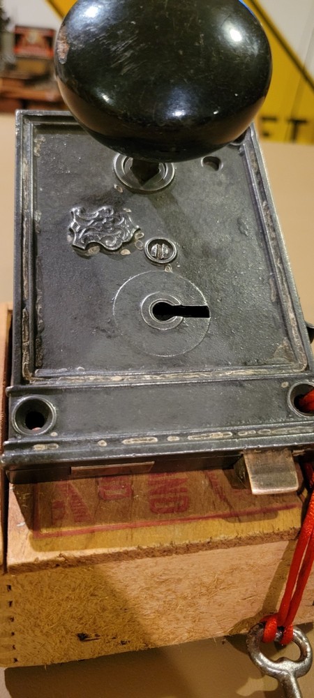 Antique 1890s Jacoby & Nimick Horizontal Rim Door Lock. Cast Iron With Key/knobs