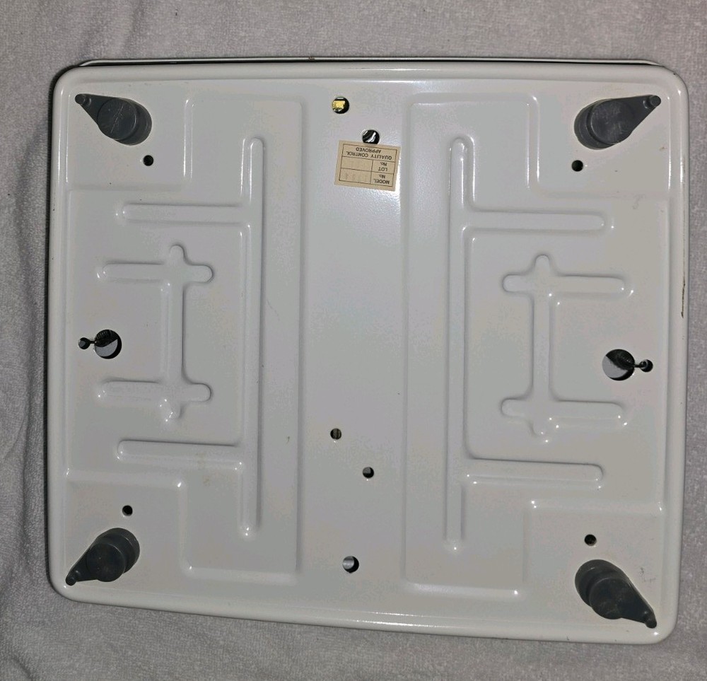 Vintage Body Scale Model 1364