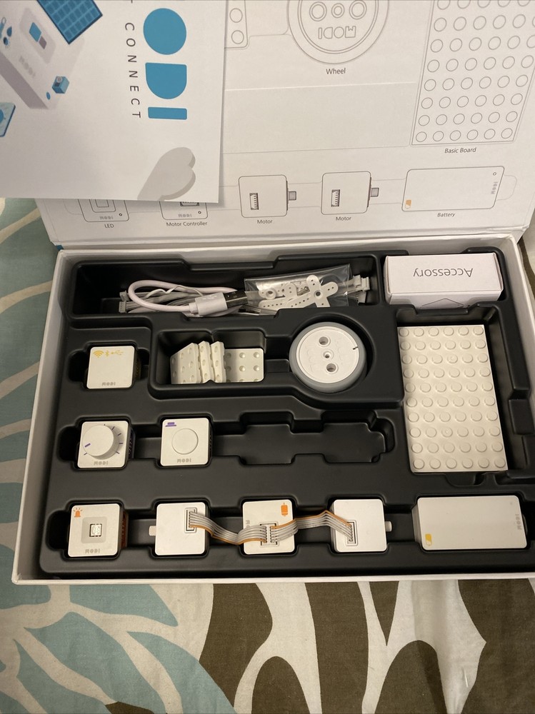 Modi Programming Beginner Kit For Use With Legos New