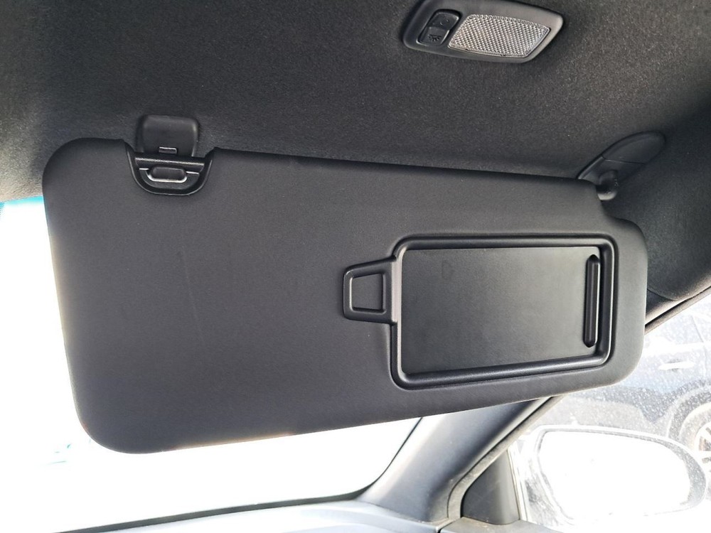 Fuse Box Engine Left Hand Engine Compartment Fits 19-21 VELOSTER 4864727